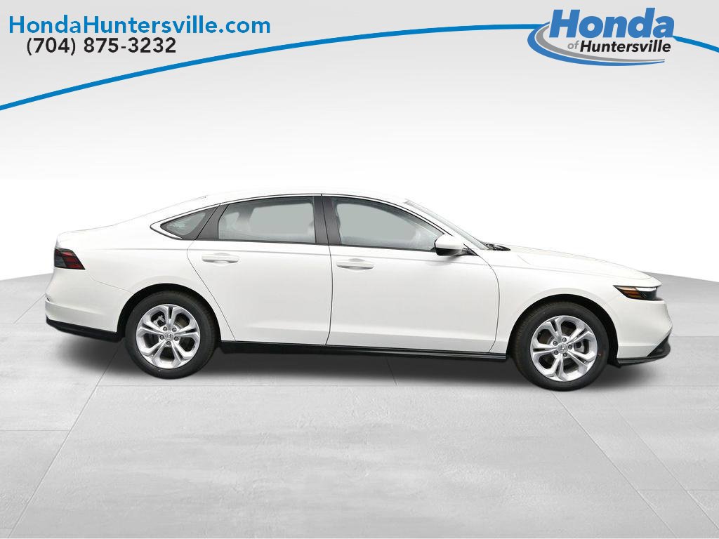 Used 2026 Honda Accord LX image 9