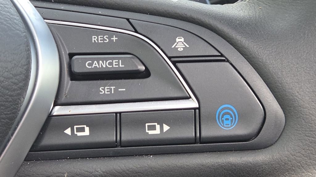 Certified 2025 INFINITI QX55 Luxe AWD/4WD image 15