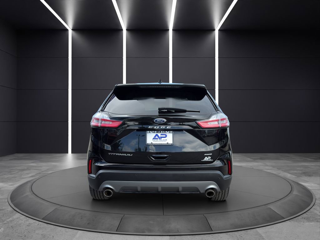 Used 2024 Ford Edge Titanium image 5