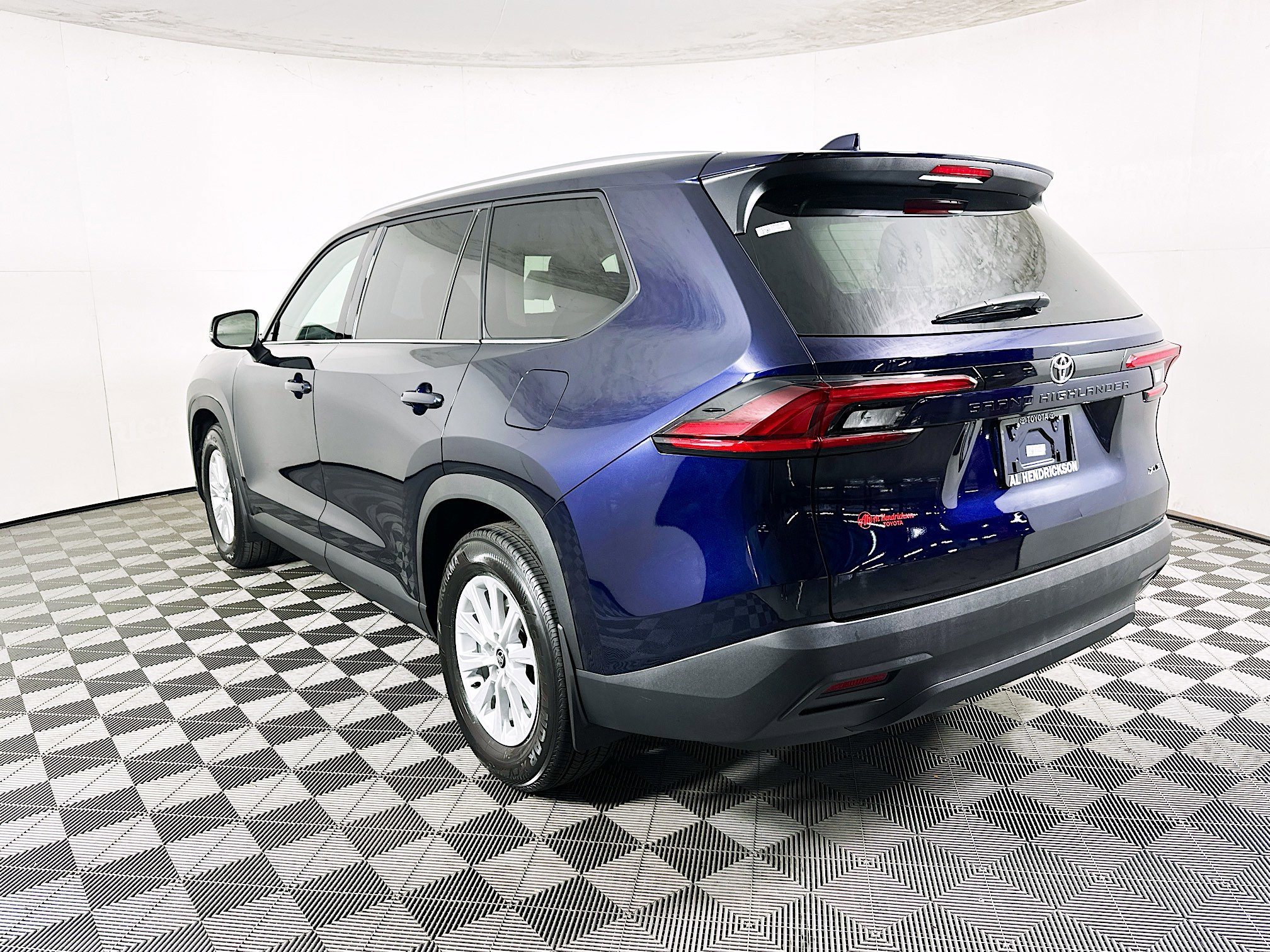 Certified 2026 Toyota Grand Highlander XLE image 5