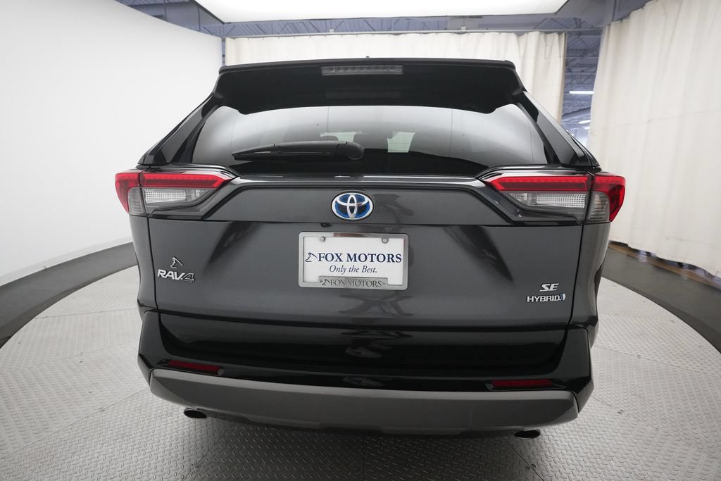 Used 2023 Toyota RAV4 SE w/ SE Grade Weather Package AWD/4WD image 25