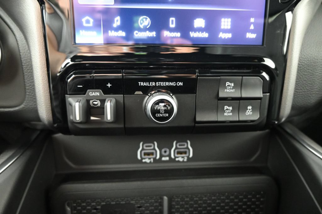 Used 2026 RAM 1500 Big Horn AWD/4WD image 31