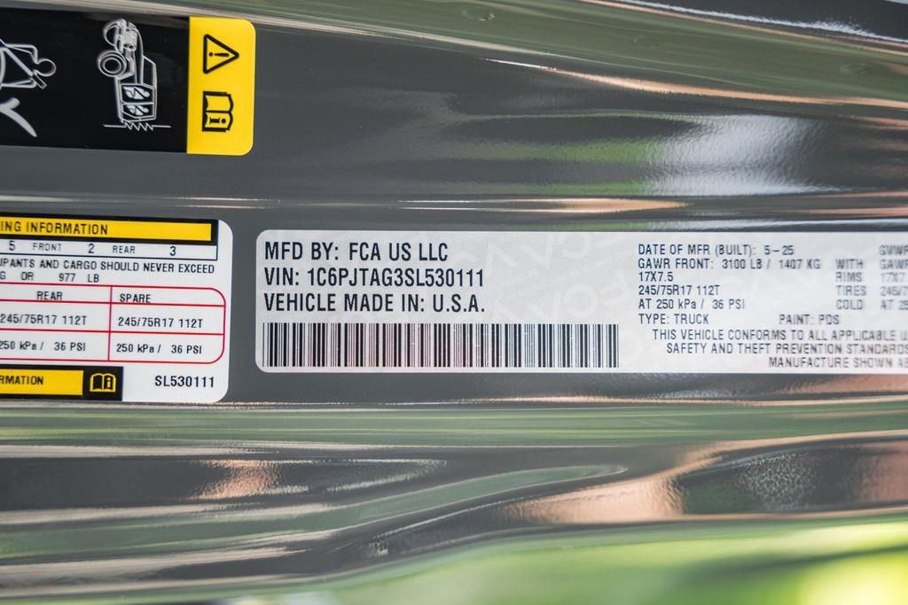 New 2025 Jeep Gladiator Sport AWD/4WD image 41