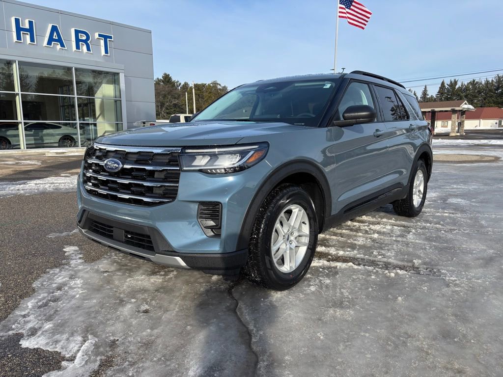 New 2026 Ford Explorer Active image 7