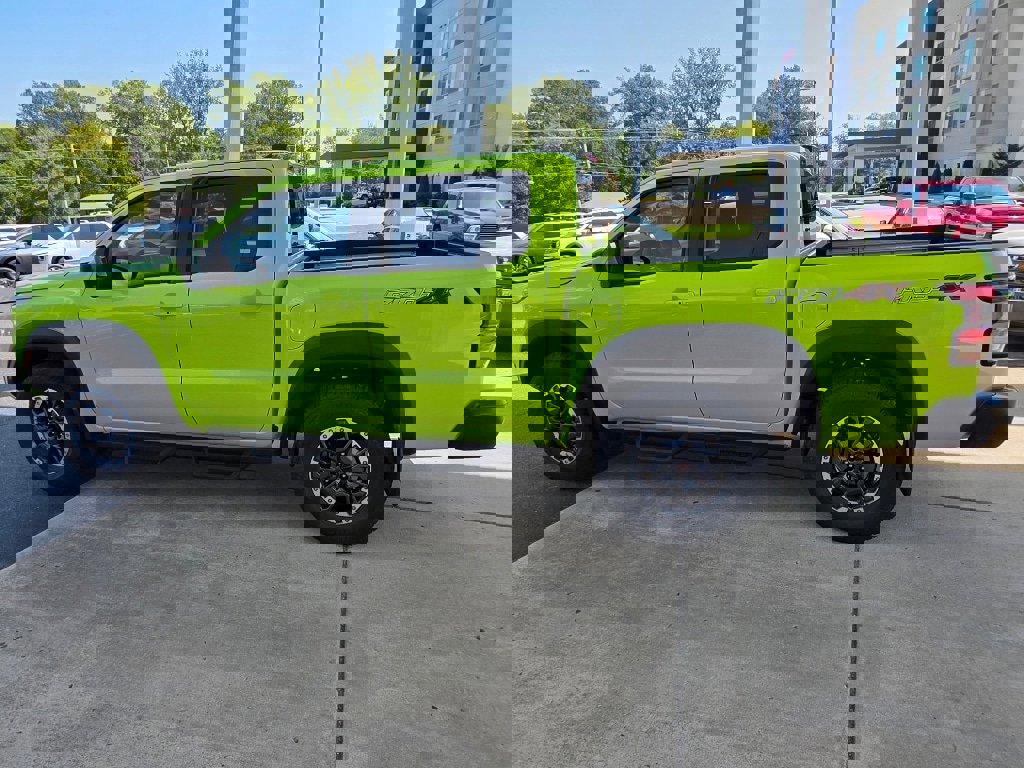 New 2026 Nissan Frontier PRO-4X w/ Pro-4x Convenience Package image 6