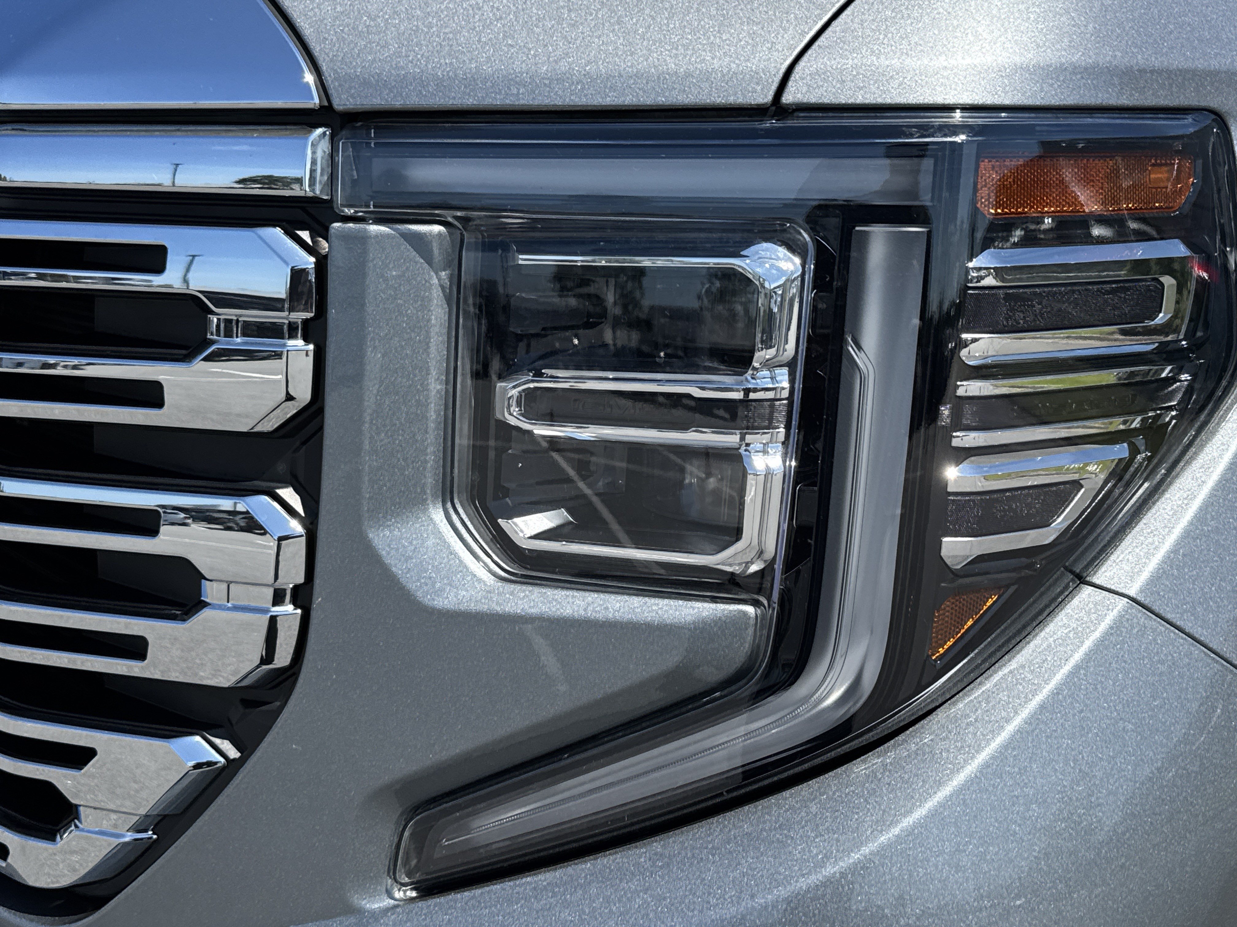 Used 2023 GMC Sierra 1500 Denali AWD/4WD image 6