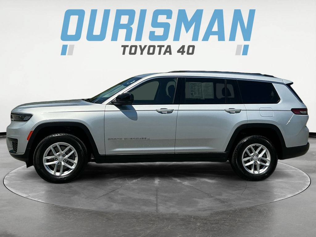 Used 2023 Jeep Grand Cherokee L Laredo AWD/4WD image 4