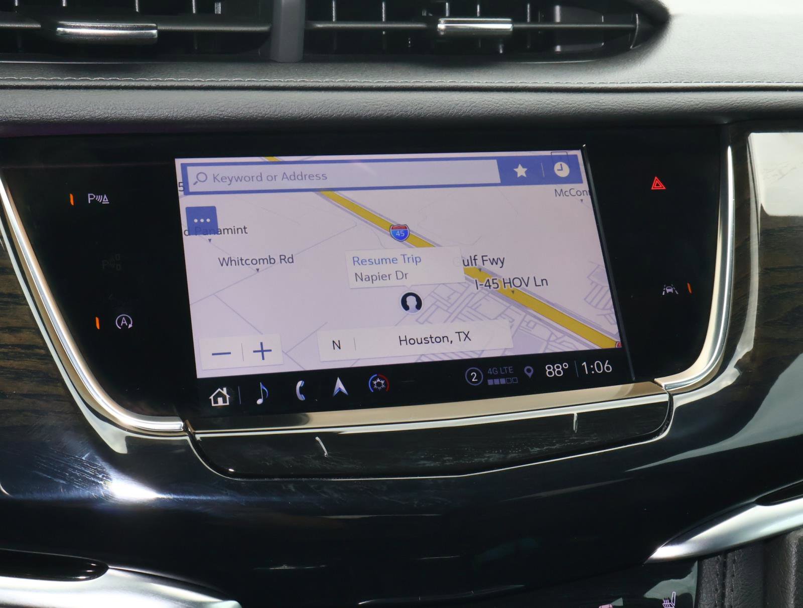 Used 2024 Cadillac XT6 Premium Luxury FWD image 30