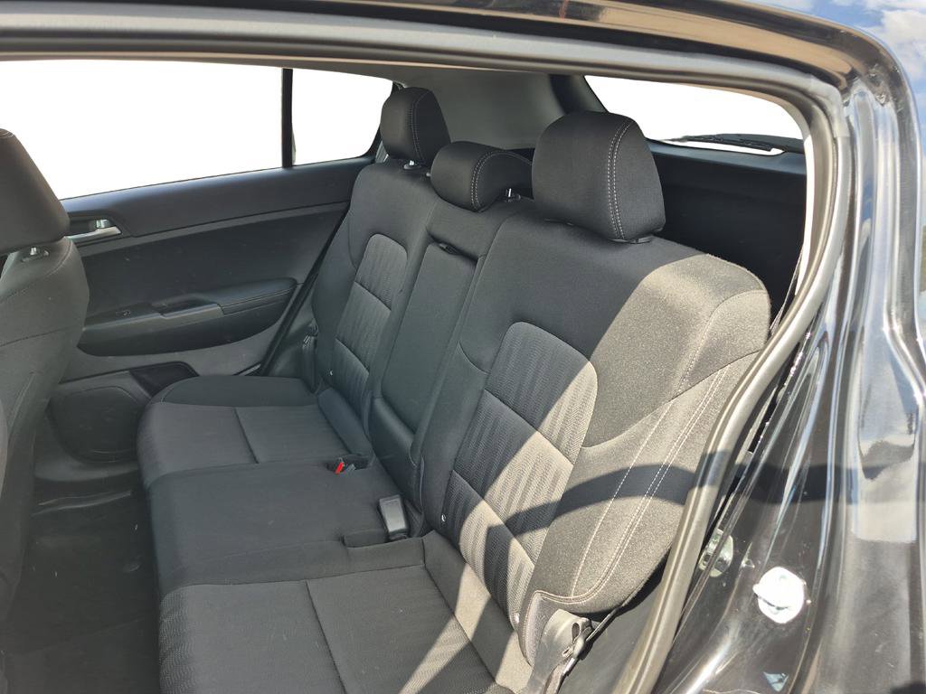 Used 2019 Kia Sportage LX image 27
