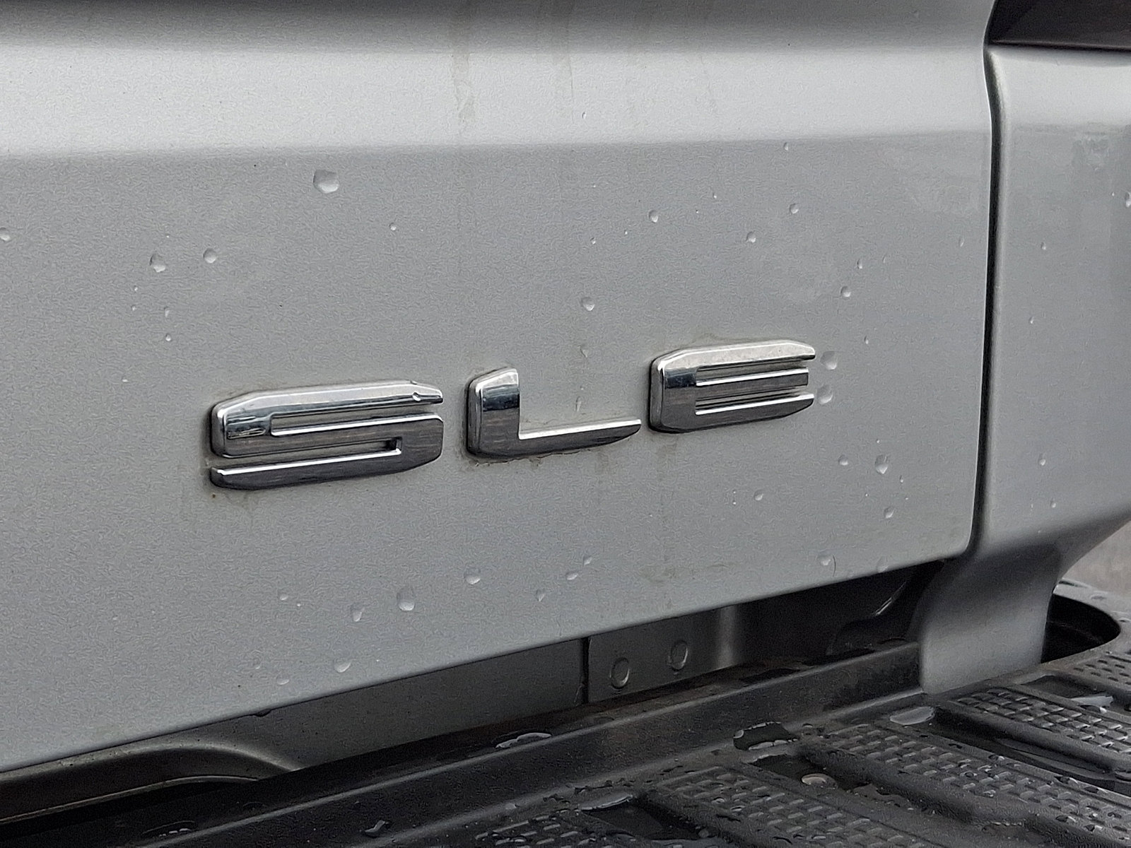 Used 2022 GMC Sierra 1500 SLE image 34