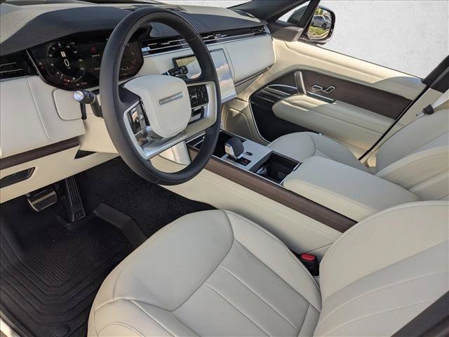 Used 2026 Land Rover Range Rover SE AWD/4WD image 8