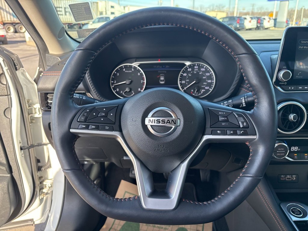 Used 2021 Nissan Sentra SR w/ SR Premium Package image 23