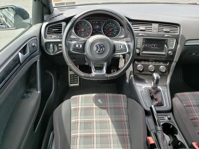 Used 2015 Volkswagen GTI S FWD image 20