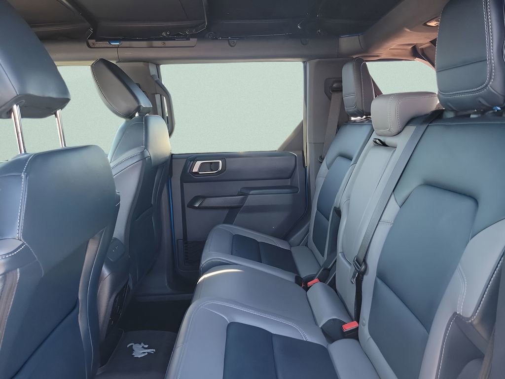 Used 2024 Ford Bronco Outer Banks image 14