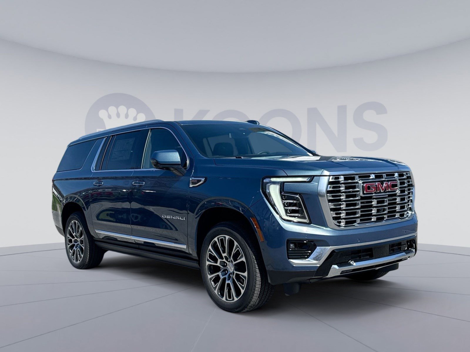 New 2026 GMC Yukon XL Denali w/ Sun & Power Step Package image 10