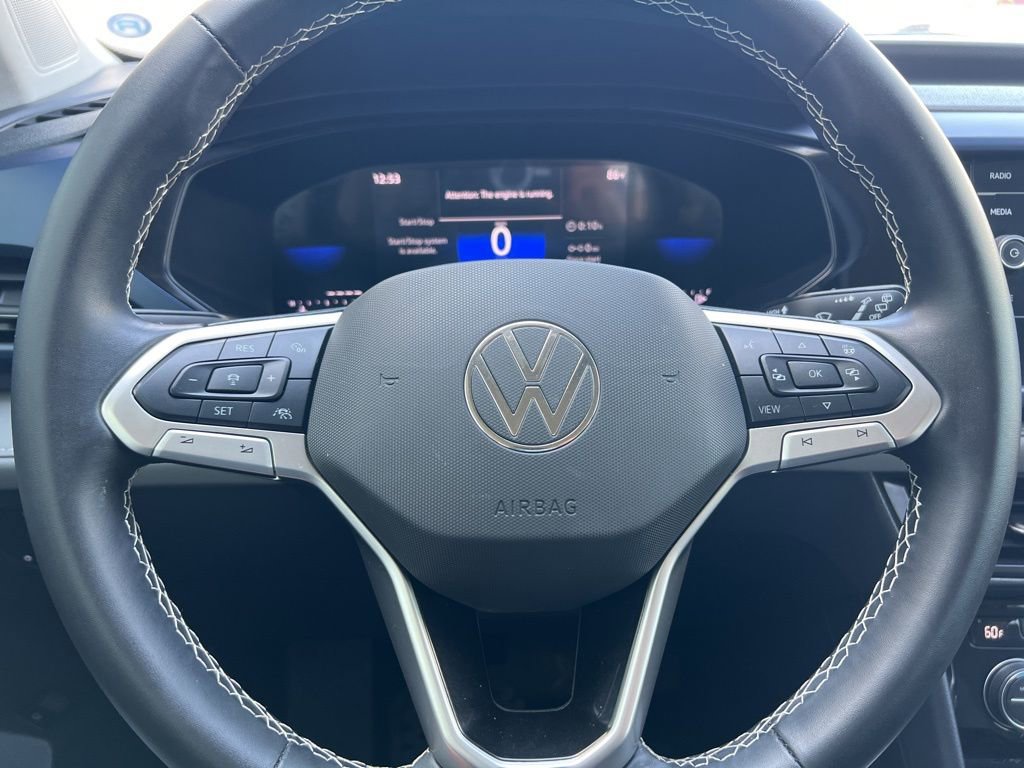 Used 2024 Volkswagen Taos SE image 47