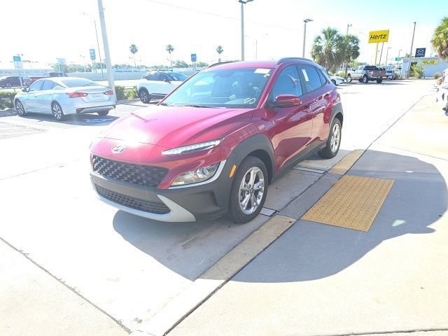 Used 2023 Hyundai Kona SEL w/ Cargo Package AWD/4WD image 9