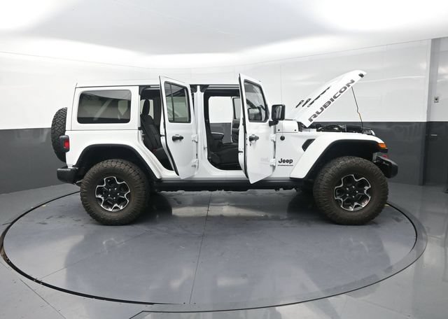 Used 2023 Jeep Wrangler Unlimited Rubicon w/ Cold Weather Group AWD/4WD image 37