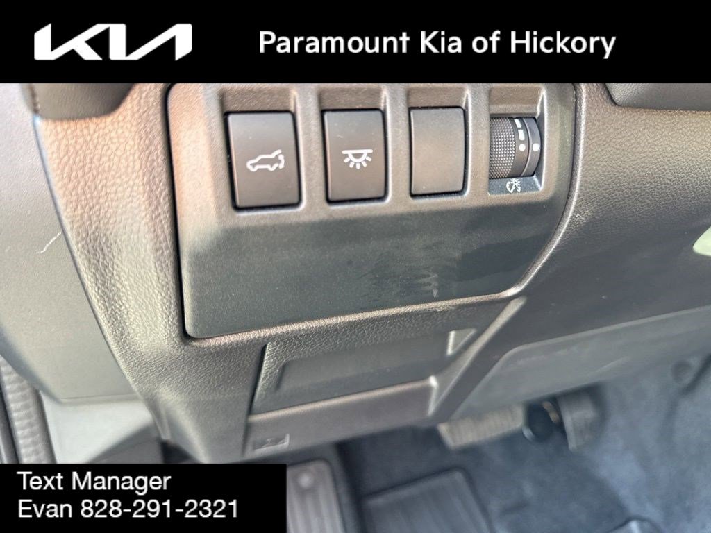 Used 2025 Subaru Ascent Touring w/ Popular Package #2 image 22