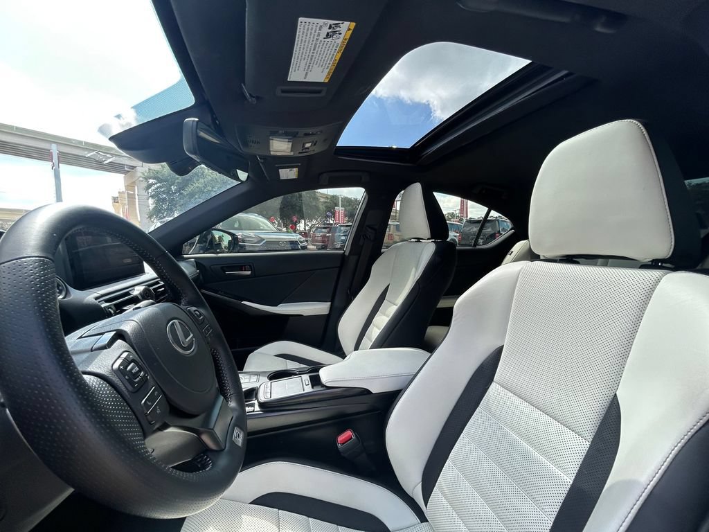 Used 2025 Lexus IS 500 w/ Accessory Package 2 RWD image 12