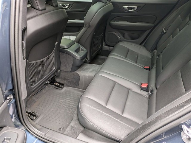 Certified 2024 Volvo V60 B5 Cross Country Plus image 26