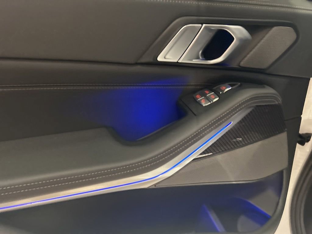 Used 2024 BMW X7 M60i w/ Executive Package image 14