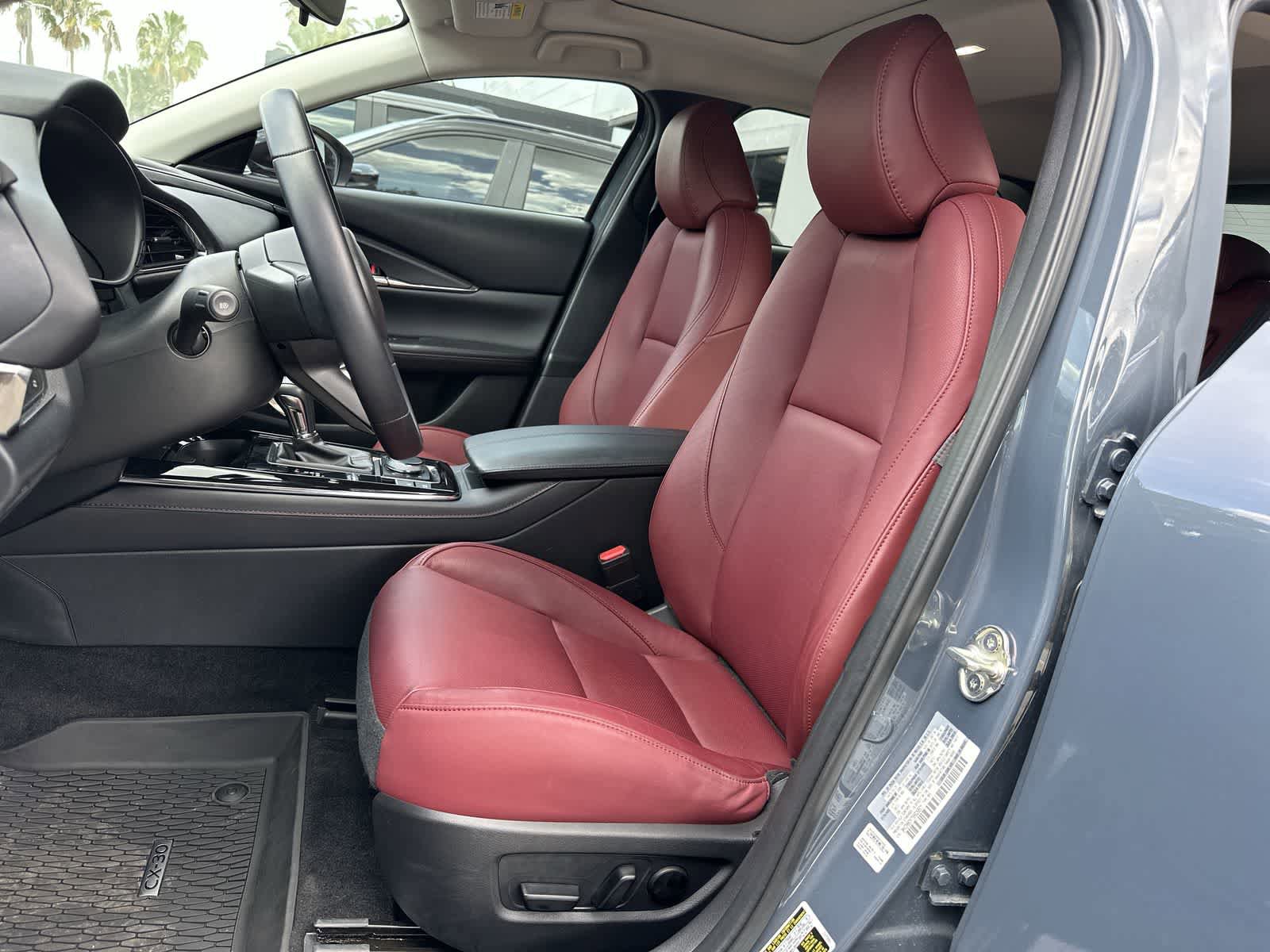 Used 2025 MAZDA CX-30 AWD 2.5 S w/ Preferred Package image 3
