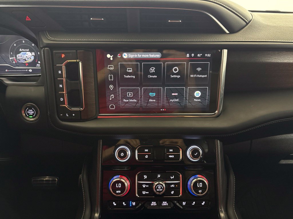 Used 2023 GMC Yukon Denali Ultimate AWD/4WD image 11