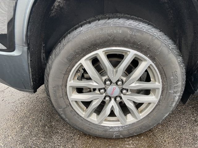 Used 2019 GMC Acadia SLE image 6