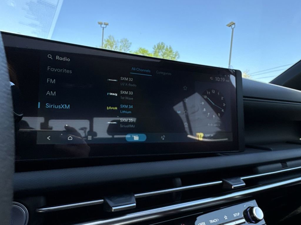 New 2025 Hyundai Santa Cruz SEL image 15