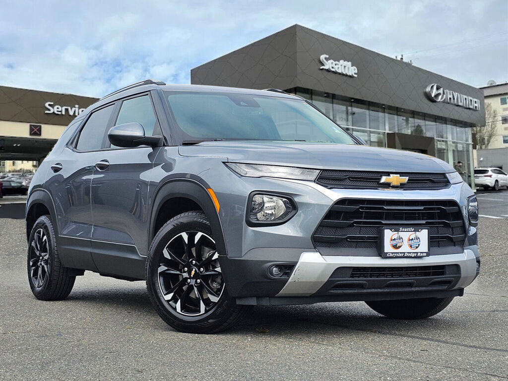 Used 2021 Chevrolet TrailBlazer LT w/ Convenience Package