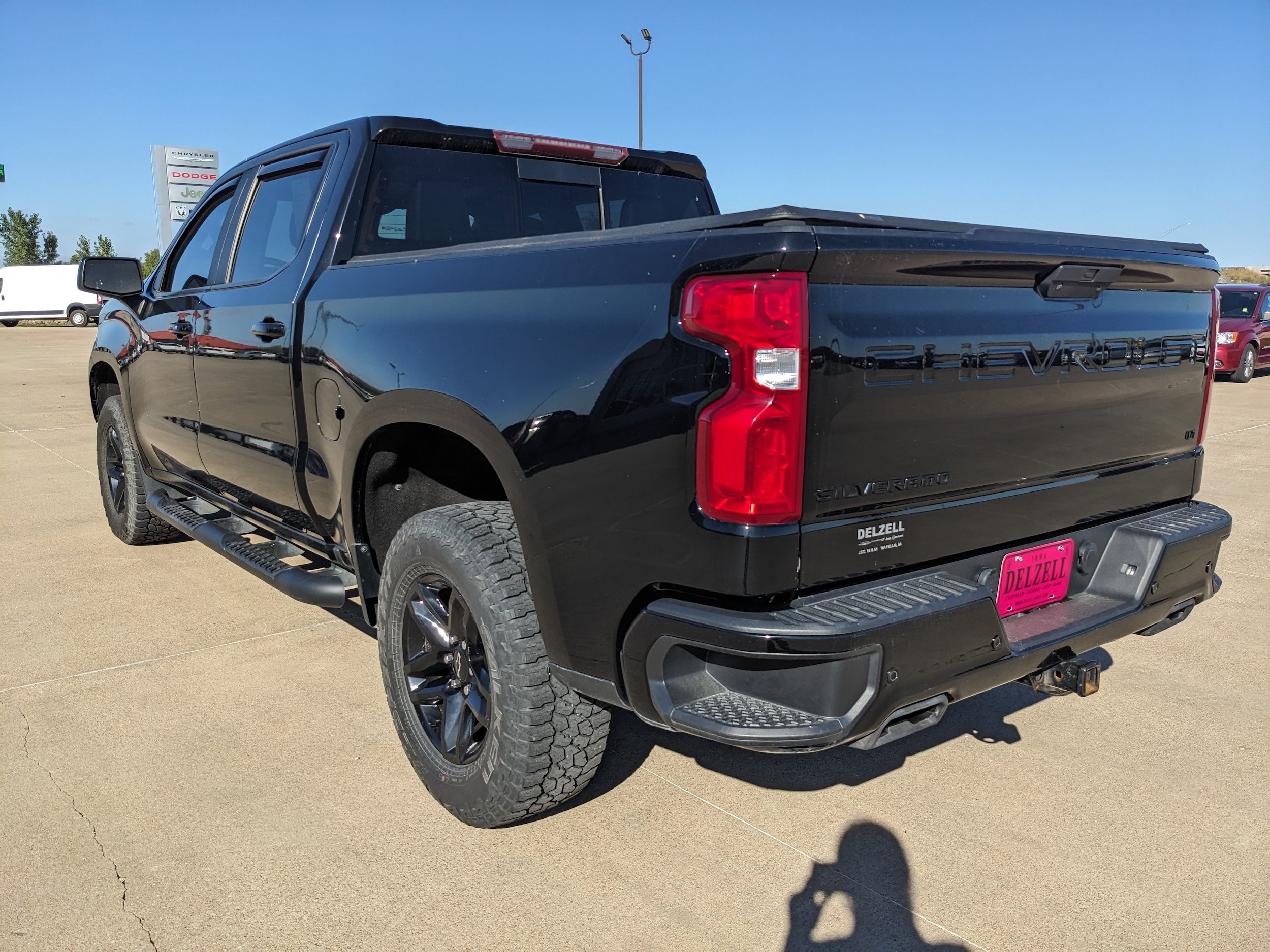 Used 2021 Chevrolet Silverado 1500 LT Trail Boss w/ Convenience Package II AWD/4WD image 6