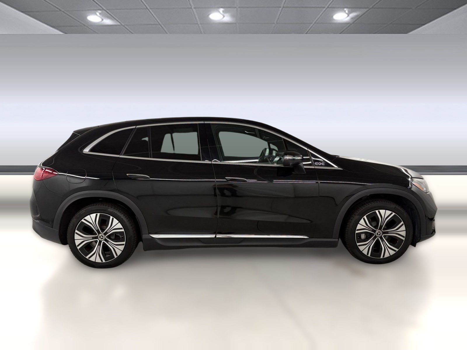 Certified 2023 Mercedes-Benz EQE 350+ 4MATIC SUV image 8