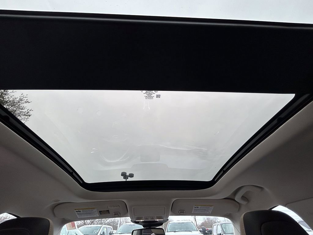 Used 2021 Ford Escape Titanium image 26