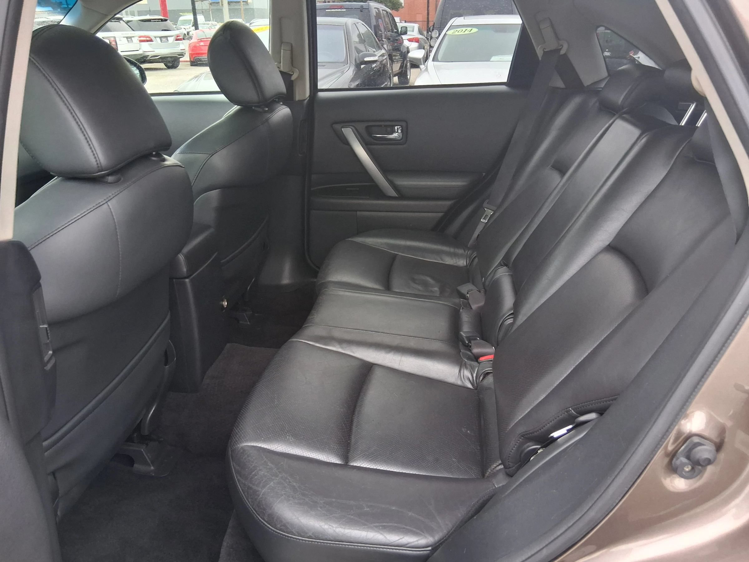 Used 2008 INFINITI FX35 AWD w/ Technology Pkg image 13