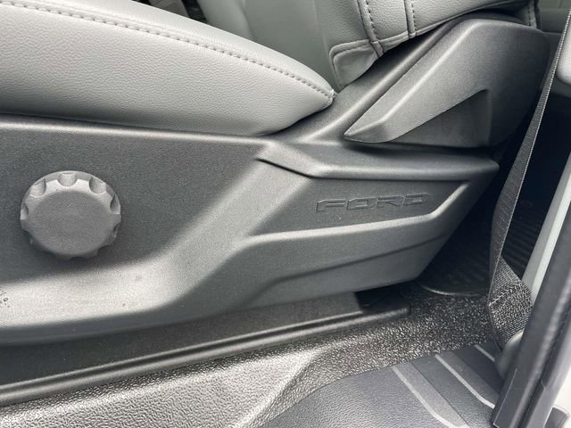 New 2026 Ford F550 4x4 Supercab Super Duty image 11