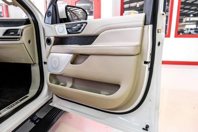 Used 2021 Lincoln Navigator L Reserve image 40