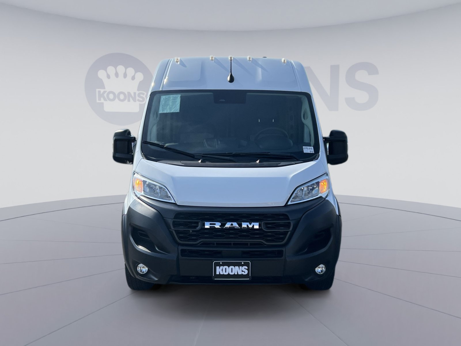 Used 2024 RAM ProMaster 2500 w/ Convenience Group FWD image 4