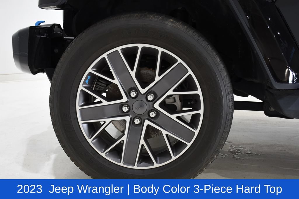 Used 2023 Jeep Wrangler Unlimited Sahara AWD/4WD image 8