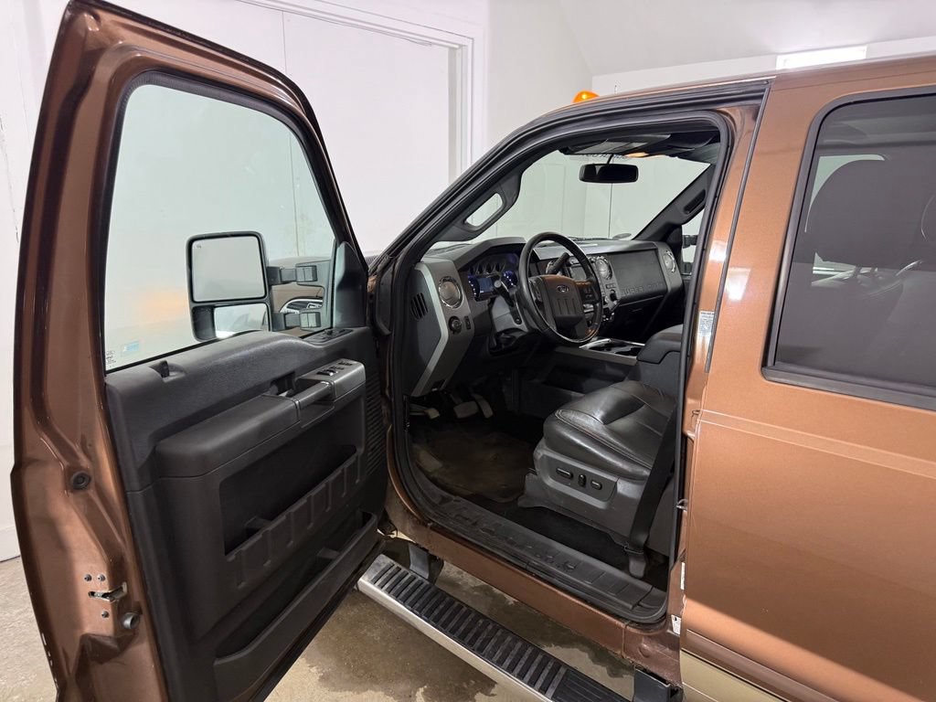 Used 2012 Ford F350 Lariat w/ Lariat Ultimate Pkg AWD/4WD image 11