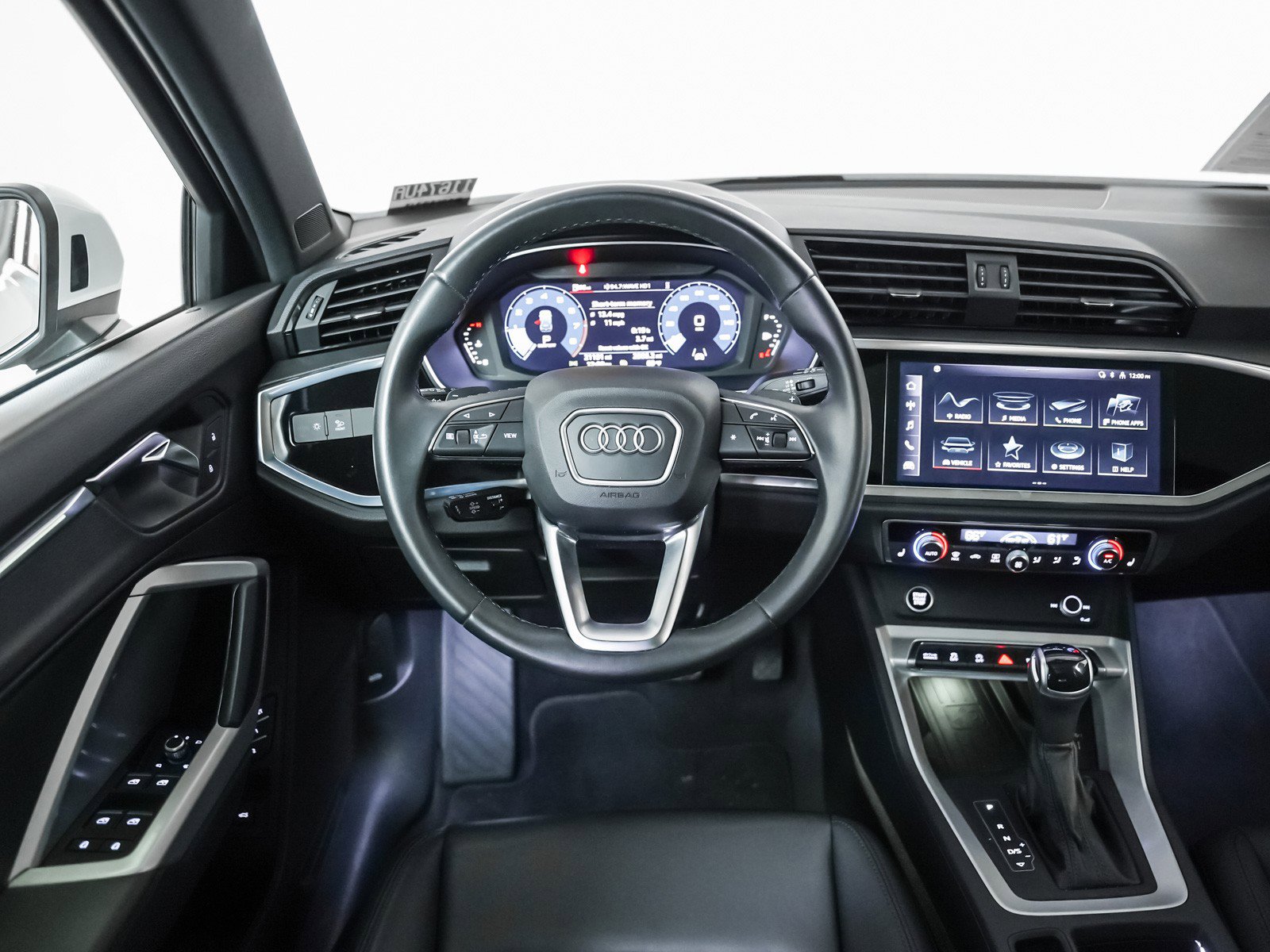 Certified 2023 Audi Q3 2.0T Premium Plus w/ Premium Plus Package image 15