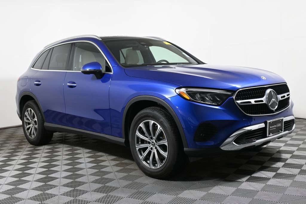 Certified 2025 Mercedes-Benz GLC 300 4MATIC image 8