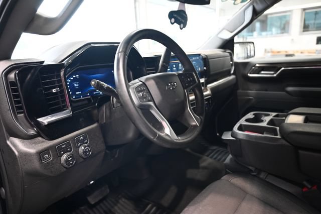 Certified 2023 Chevrolet Silverado 1500 RST AWD/4WD image 19