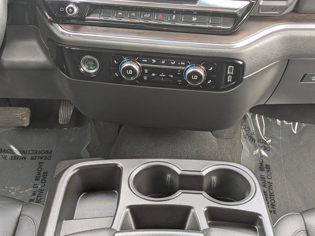 Certified 2024 GMC Sierra 1500 SLT image 17