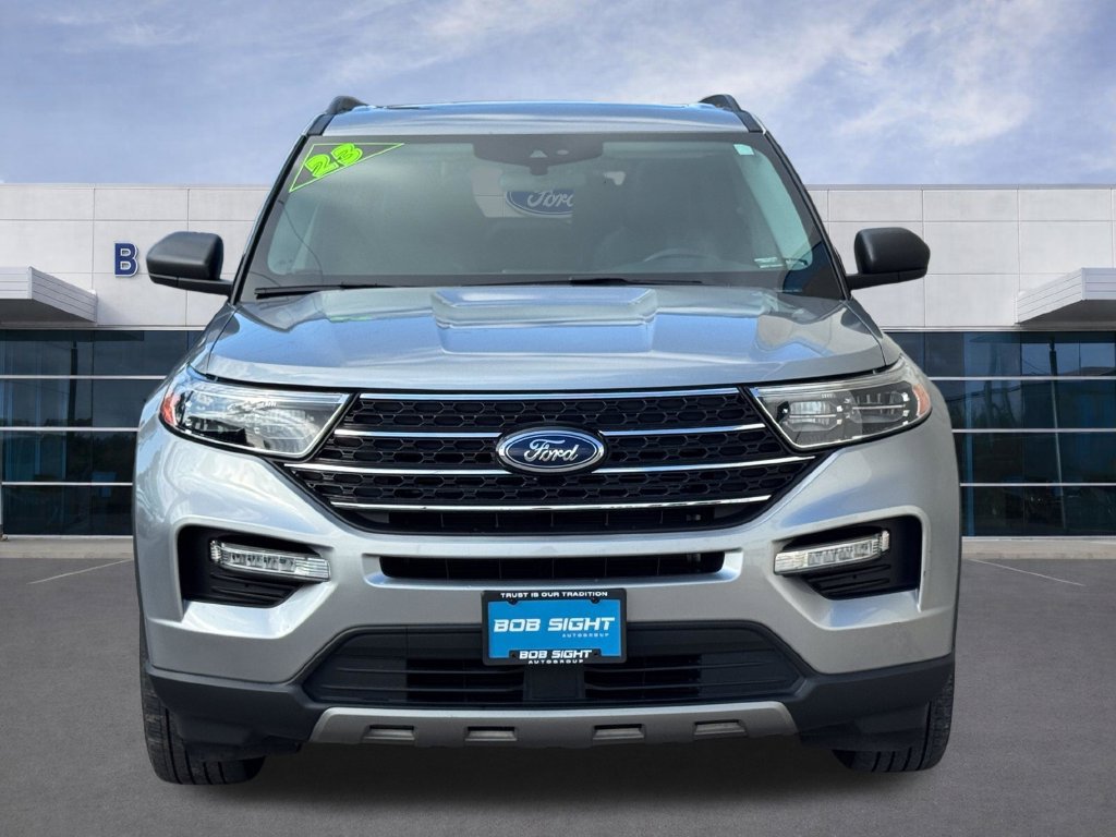 Used 2023 Ford Explorer XLT w/ Equipment Group 202A AWD/4WD image 38
