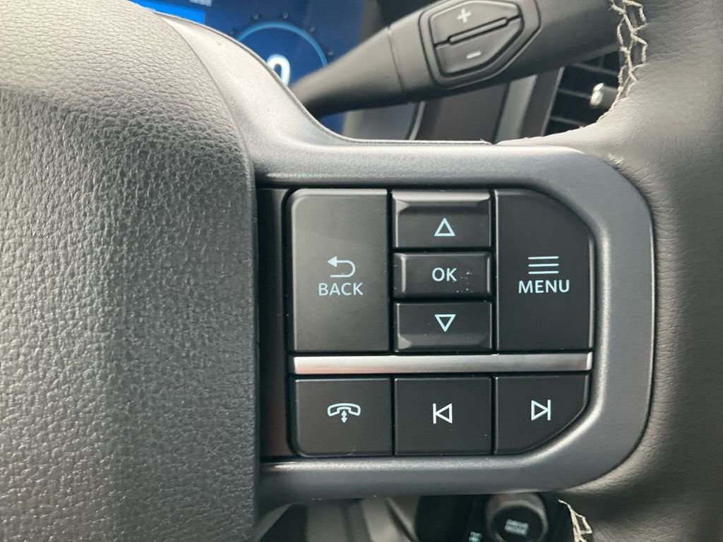 New 2026 Ford F250 Lariat w/ Black Appearance Package image 20