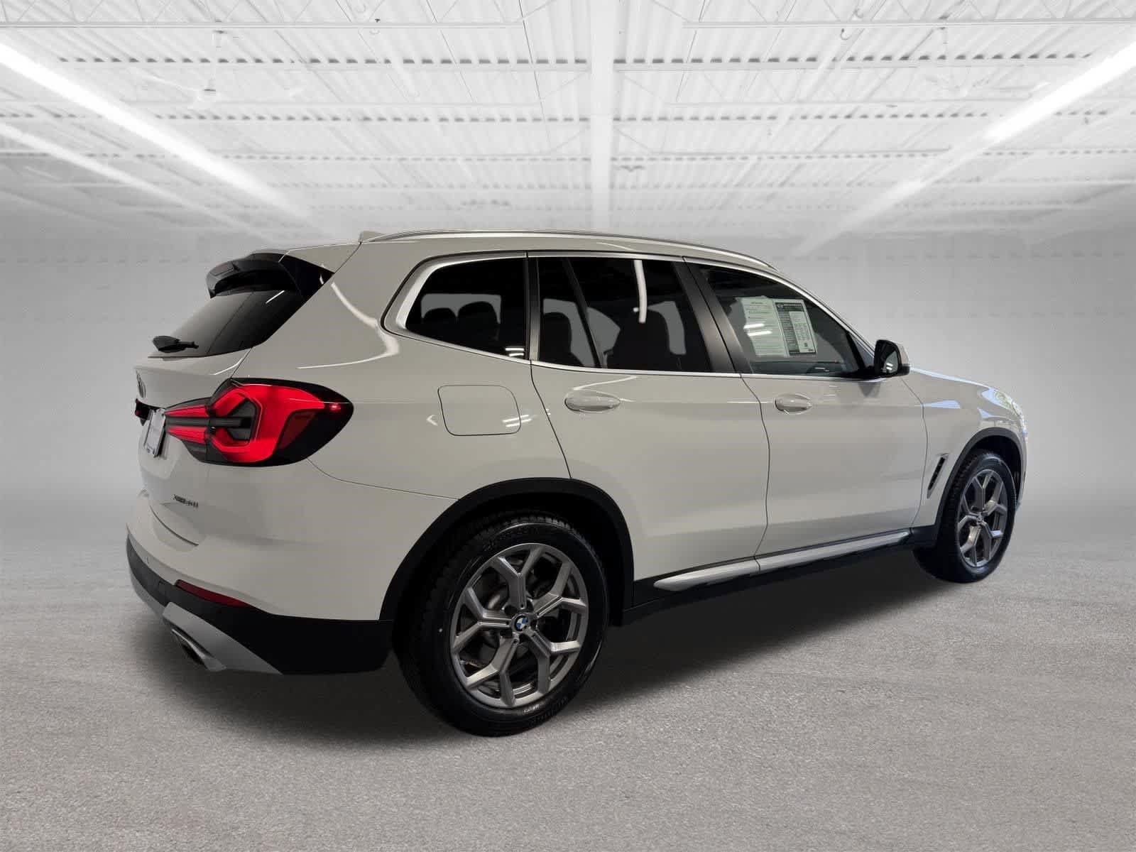Used 2024 BMW X3 xDrive30i AWD/4WD image 6