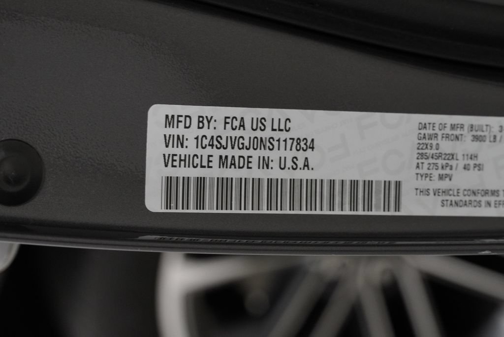 Used 2022 Jeep Grand Wagoneer Series III w/ Rear Seat Video Group 1 AWD/4WD image 50