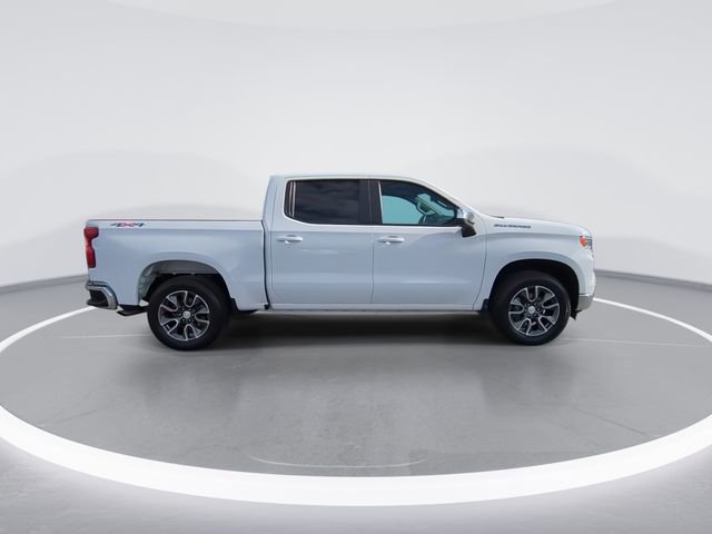 Used 2023 Chevrolet Silverado 1500 LT AWD/4WD image 9