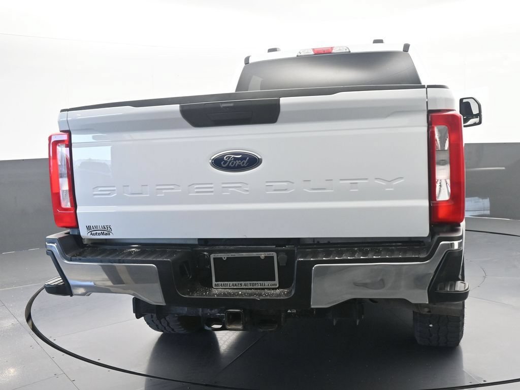Used 2024 Ford F250 XLT AWD/4WD image 5